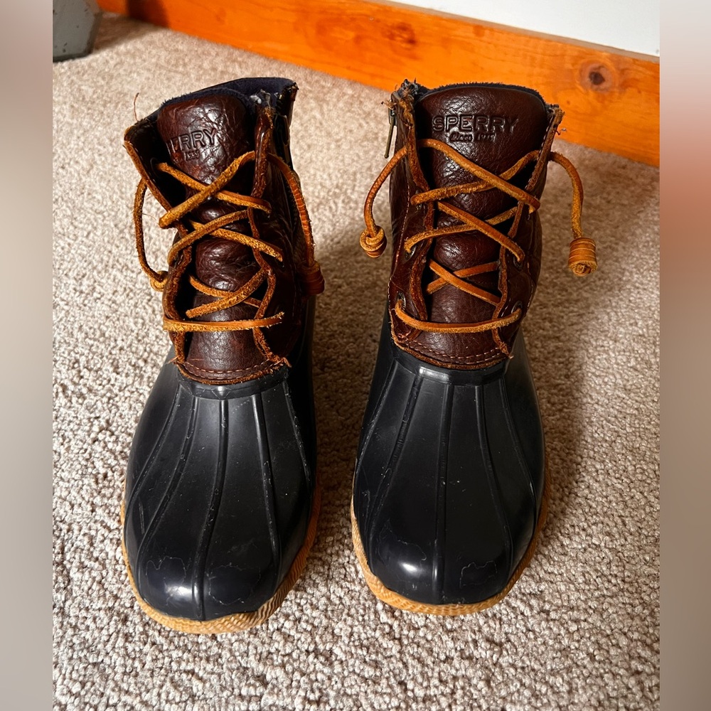 SPERRY WOMAN SALTWATER CORE BOOTS 🥾